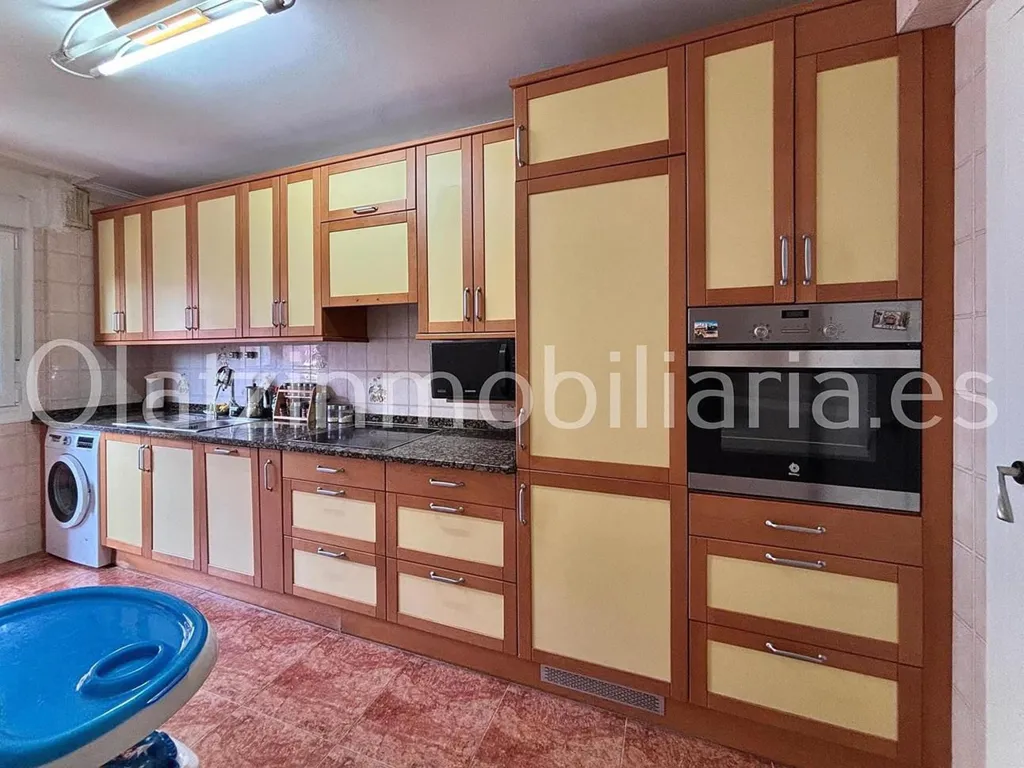 Kitchen - Bright Apartment with Terrace in Zalla Centre