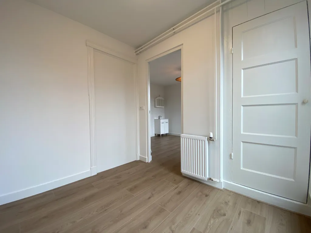 Pièces - Apartment with Balcony in Zeeheldenbuurt, Groningen