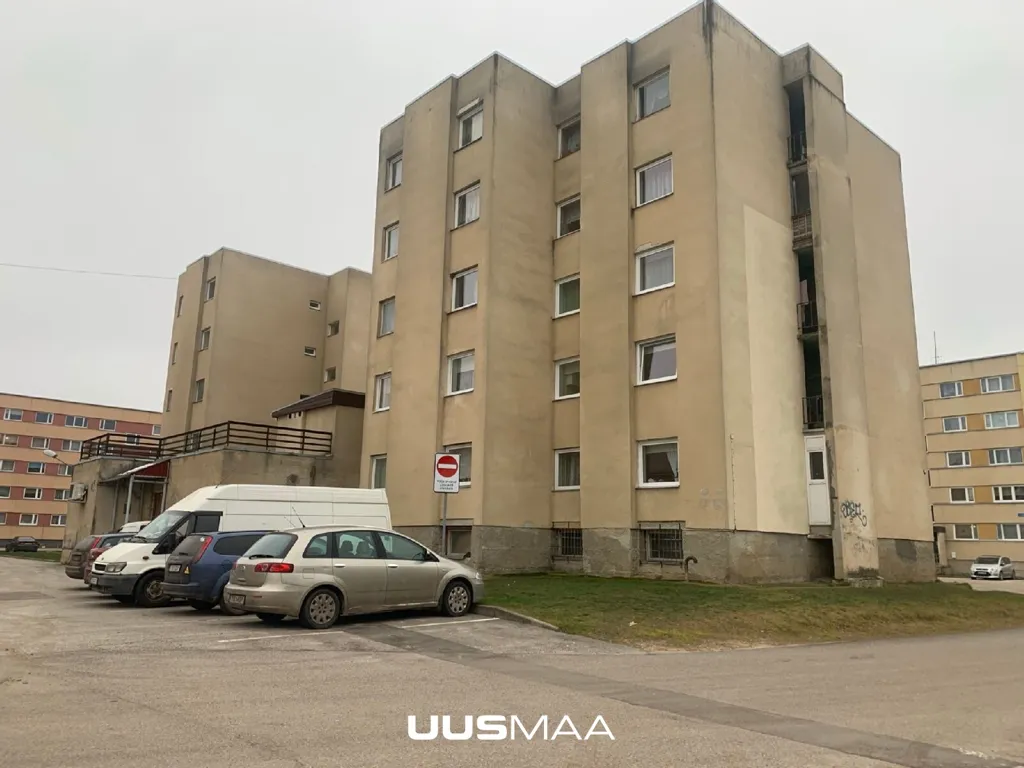 Välivaade - Renovated Flat with Lake View in Valgusküllane