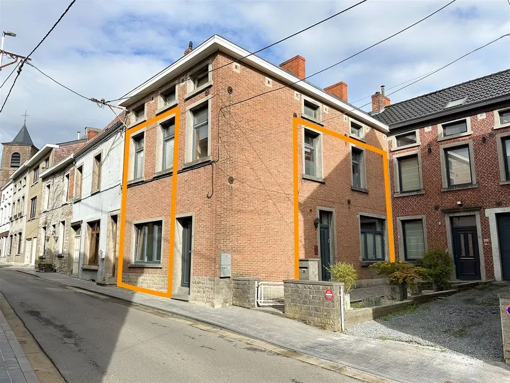 Välivaade - Spacious 3-Facade House with Garden in Ecaussinnes
