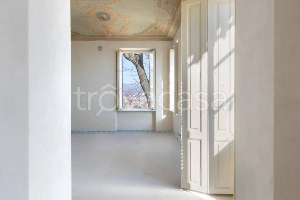 Toad - Historic Villa with Panoramic View in Rivoli
