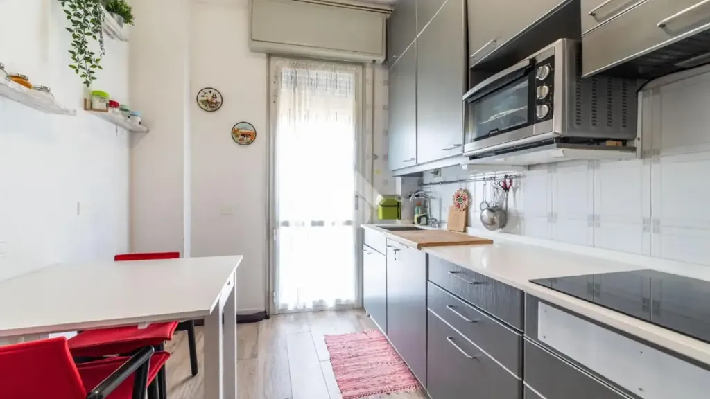 Cuisine - 3-Bedroom Apartment with Balcony in Cesenatico