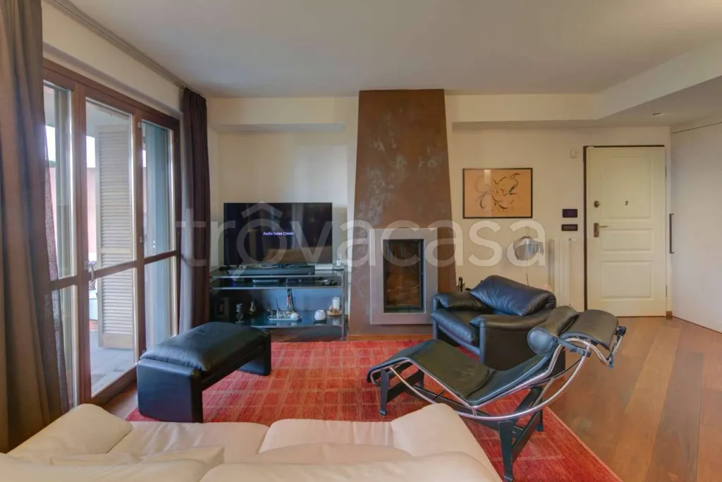 Séjour - Ground Floor Apartment with Garden in Moncalieri