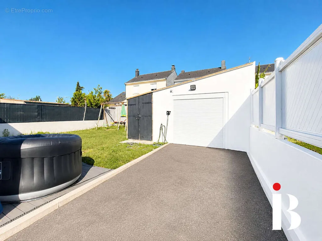 Välivaade - Charming House with Garden in Saint-Herblain