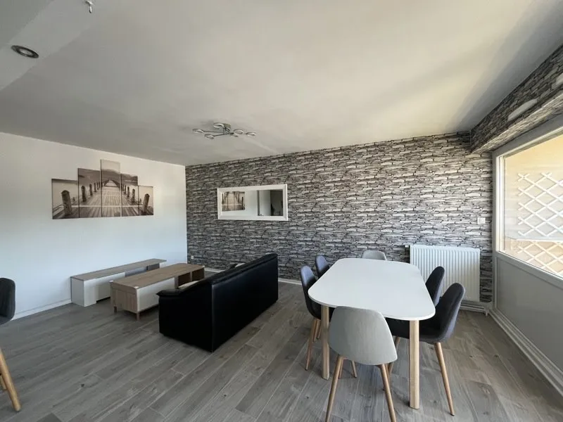 Sala da pranzo - Renovated Flat with Balcony in Quimper