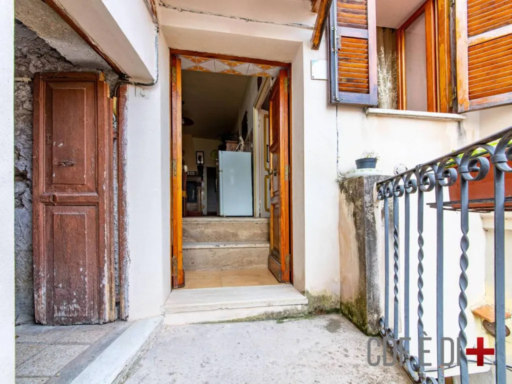 Entrée - Characterful Apartment with Balcony in Monte Santa Maria
