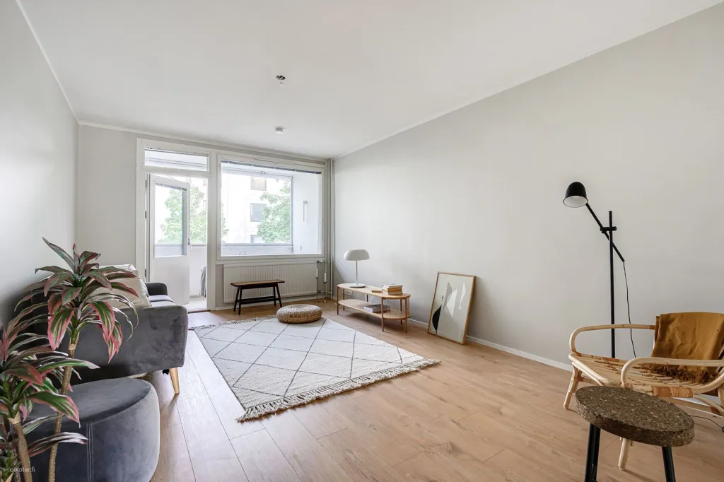 Séjour - Modernised Apartment with Balcony in Kivenlahti, Espoo