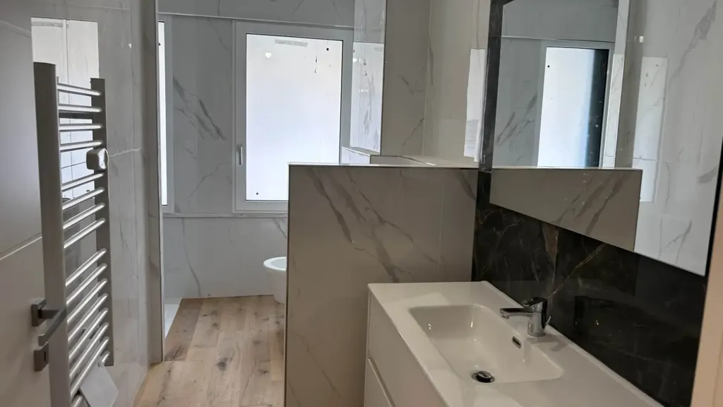 Vannitoad - Rusticated Flat with River View in Florence