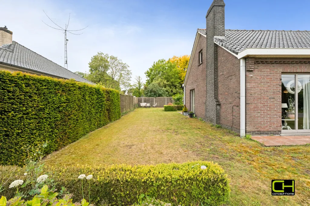 Garden - Spacious House with West-Facing Garden in Zomergem
