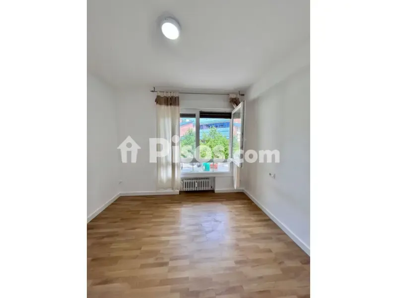 Pièces - Characterful Flat with Patio View in Vitoria