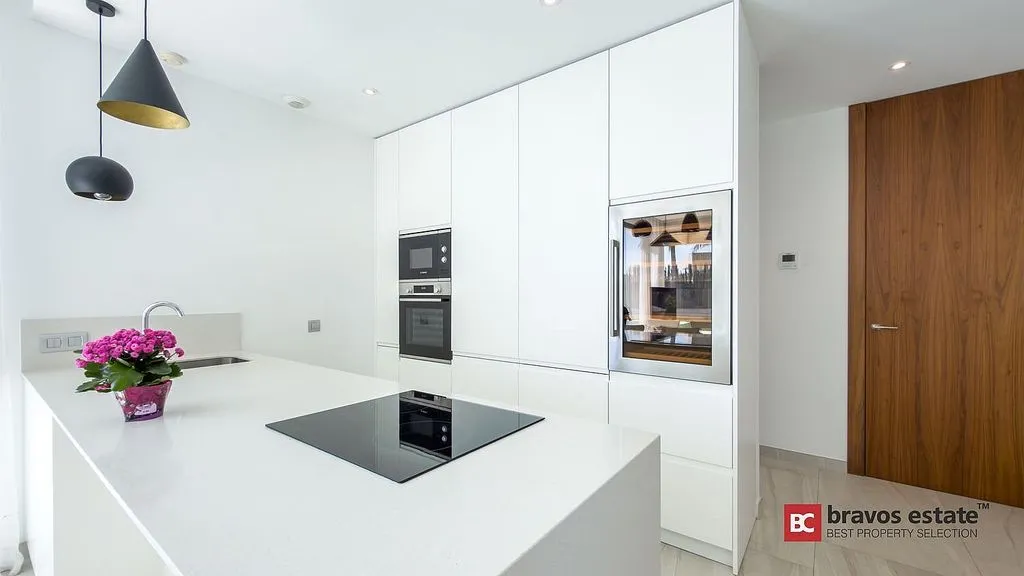Kitchen - Modern Design Villa with Sea View in Benidorm