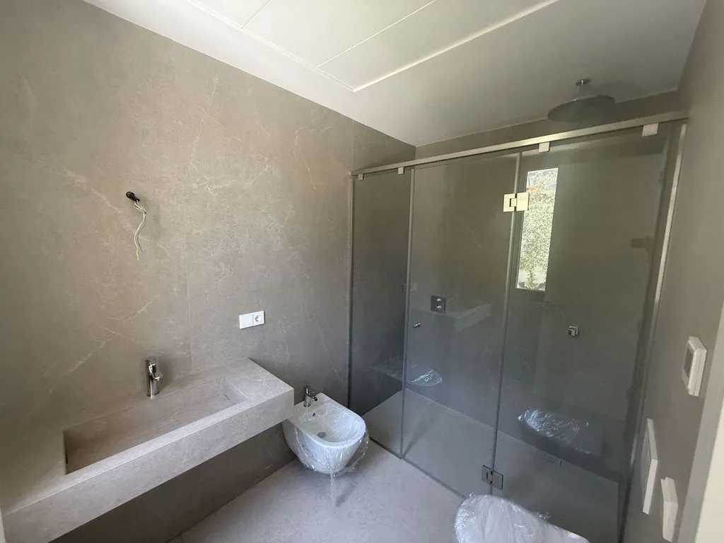 Salles de bain - Contemporary Villa with Pool in Benahavís