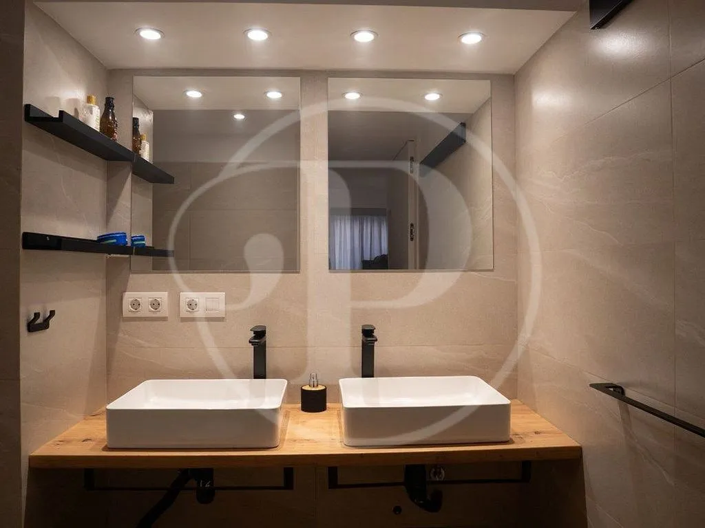Salles de bain - Studio with Air Conditioning in El Grau, Valencia