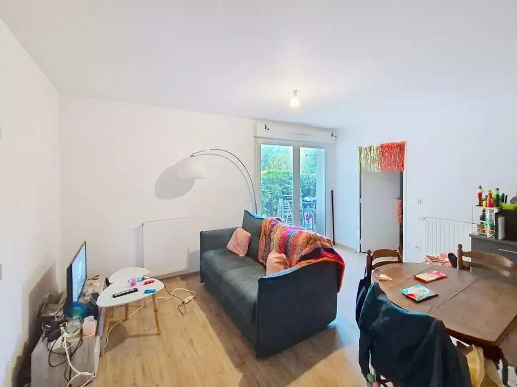Séjour - Appartement avec Jardin Privatif à Fleury-sur-Orne
