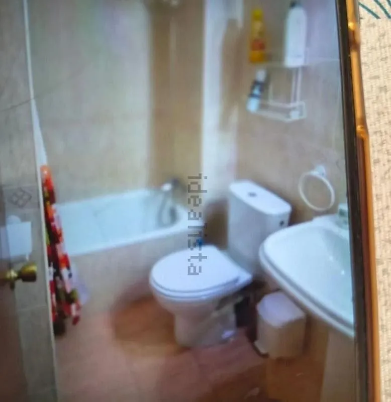 Salles de bain - Furnished Flat with Air Conditioning in San Luis