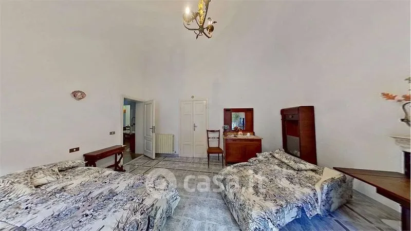 Chambres - Spacious Apartment with Balcony in Buti