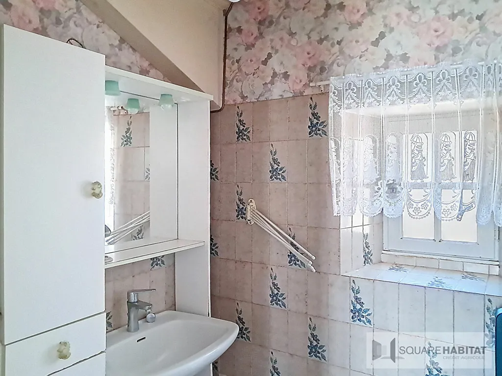 Salles de bain - Maison en pierres avec jardin à Pleubian