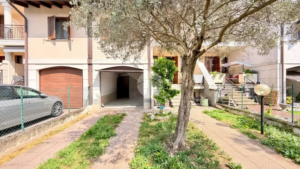 Extérieur - Terraced Villa with Private Garden in Mairano