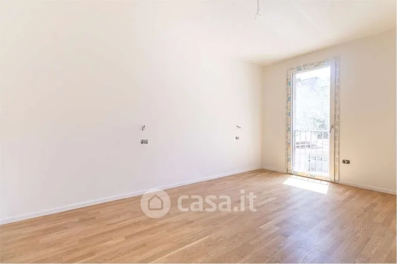 Pièces - Newly Built Apartment with Balcony in Monserrato