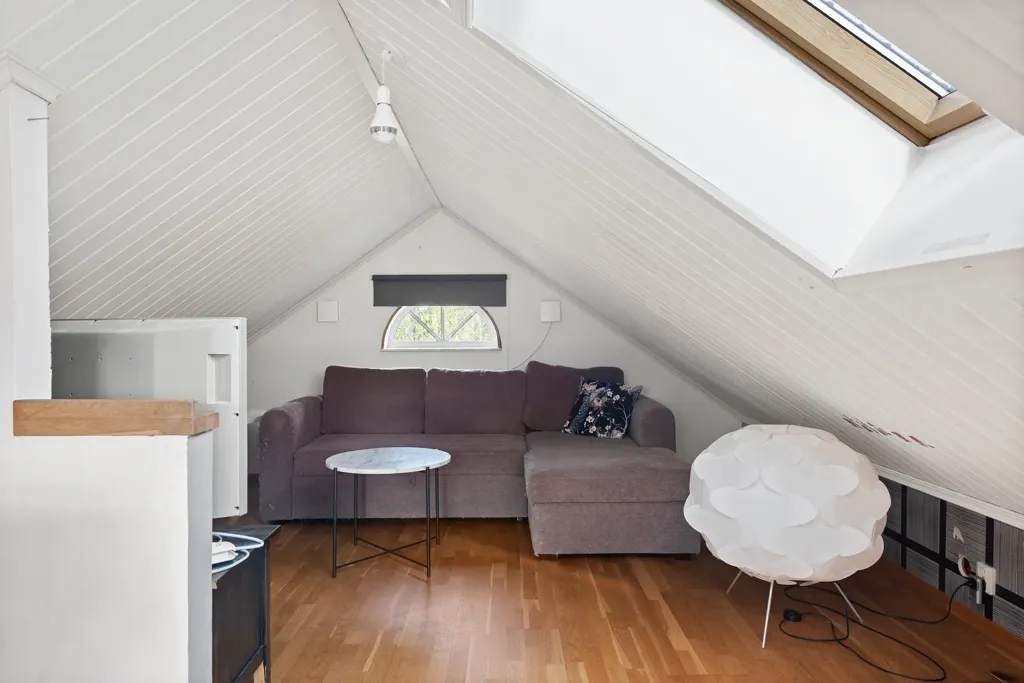 Pièces - Spacious House with Open Plan in Norrtälje