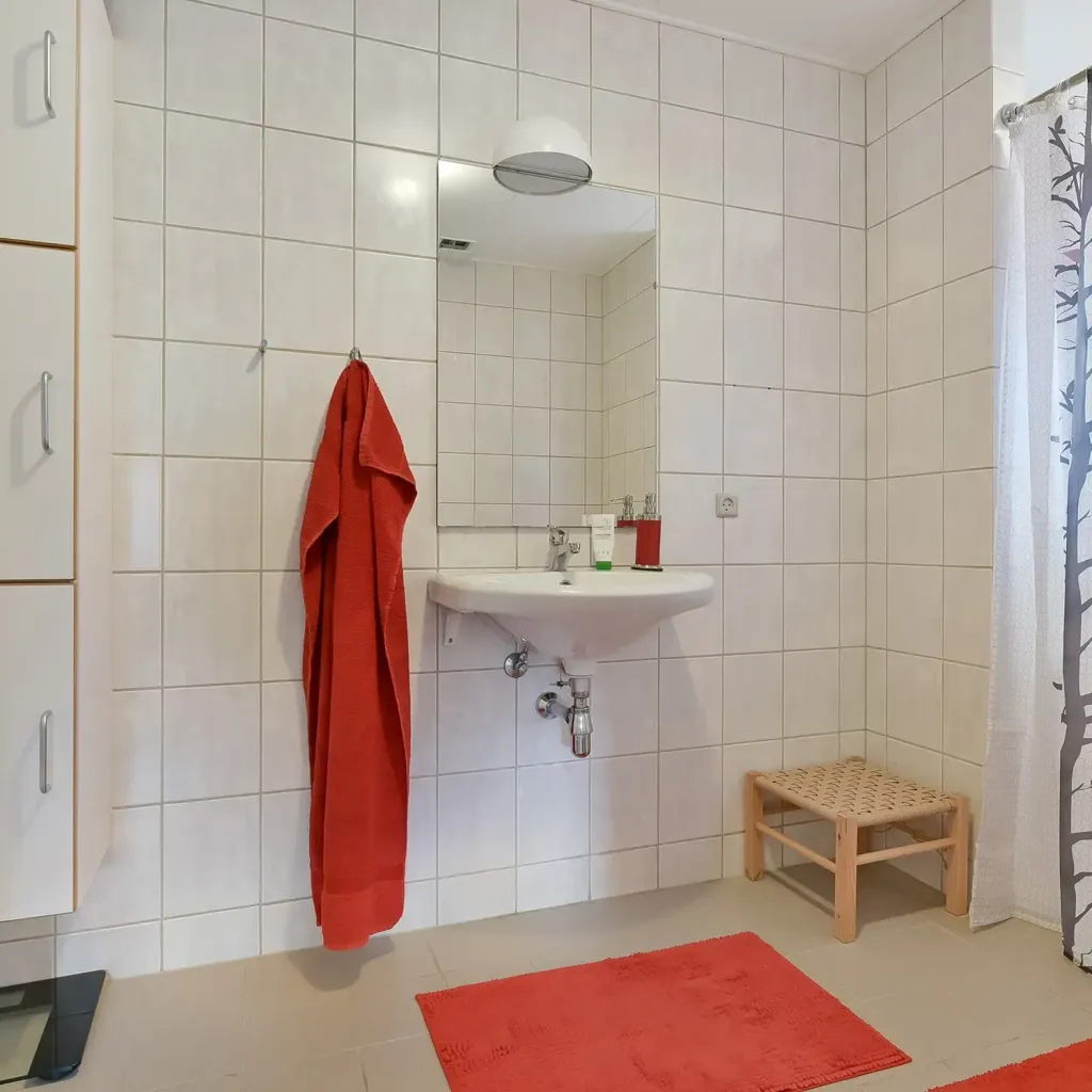 Vannitoad - Two-Bedroom Terraced House in Kongerslev