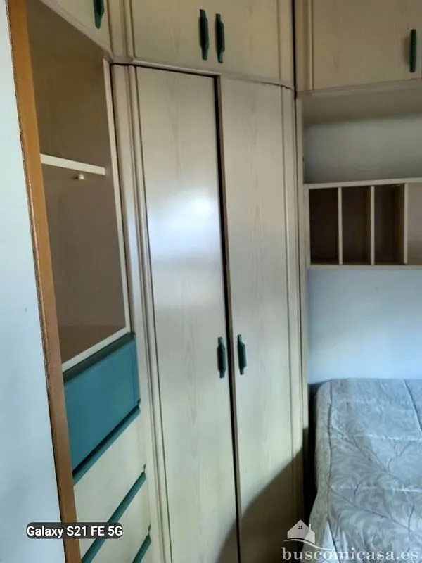 Chambres - Furnished Flat with Terrace in Linares