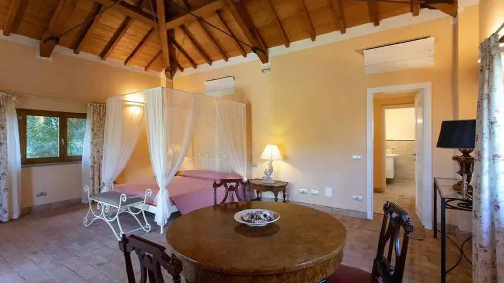 Magamistoad - Historic Villa with Pool in Porto Azzurro