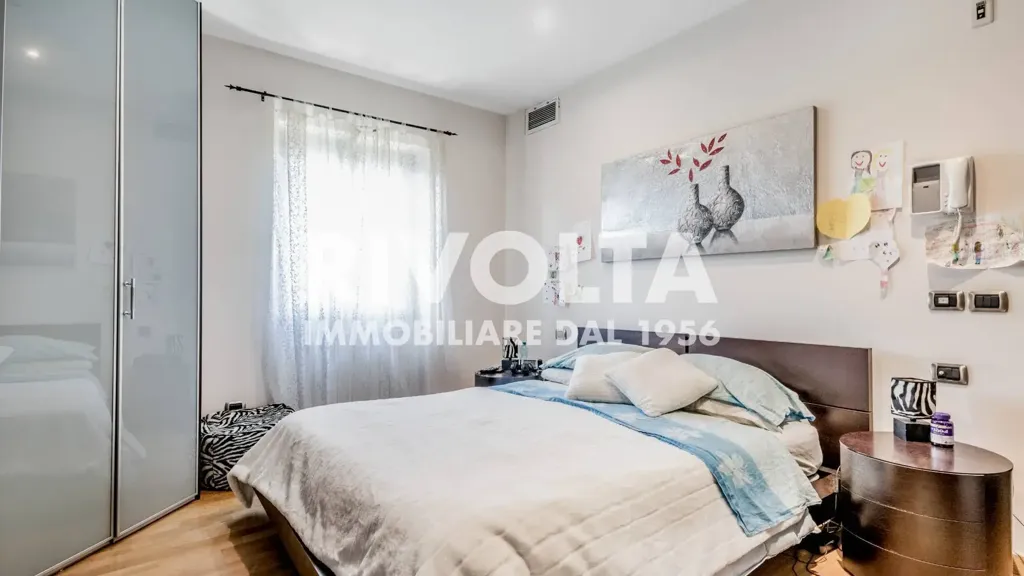 Chambres - Terraced Villa with Panoramic Terrace in Guidonia Montecelio