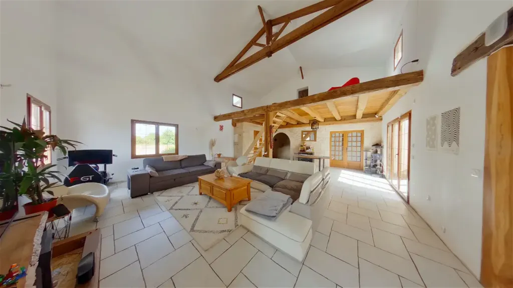 Maison 7 pièces à Antigny