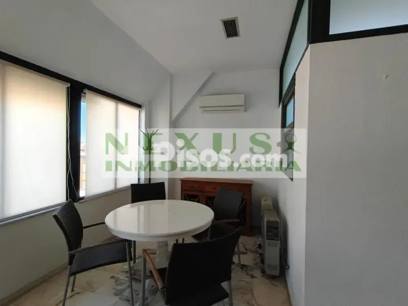 Salle à manger - Duplex Apartment with Terrace in Cáceres Centre