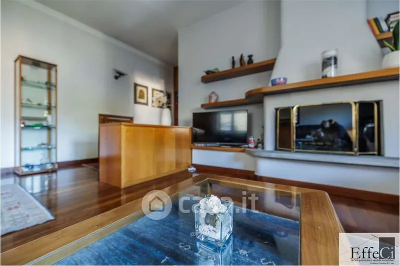 Séjour - Panoramic Villa with Lake View in Biandronno