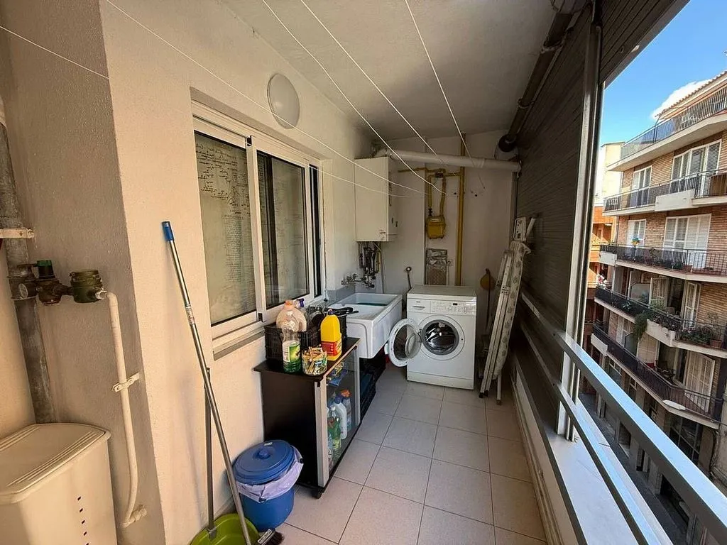 Apartment with Parking in Eixample Nord, Girona