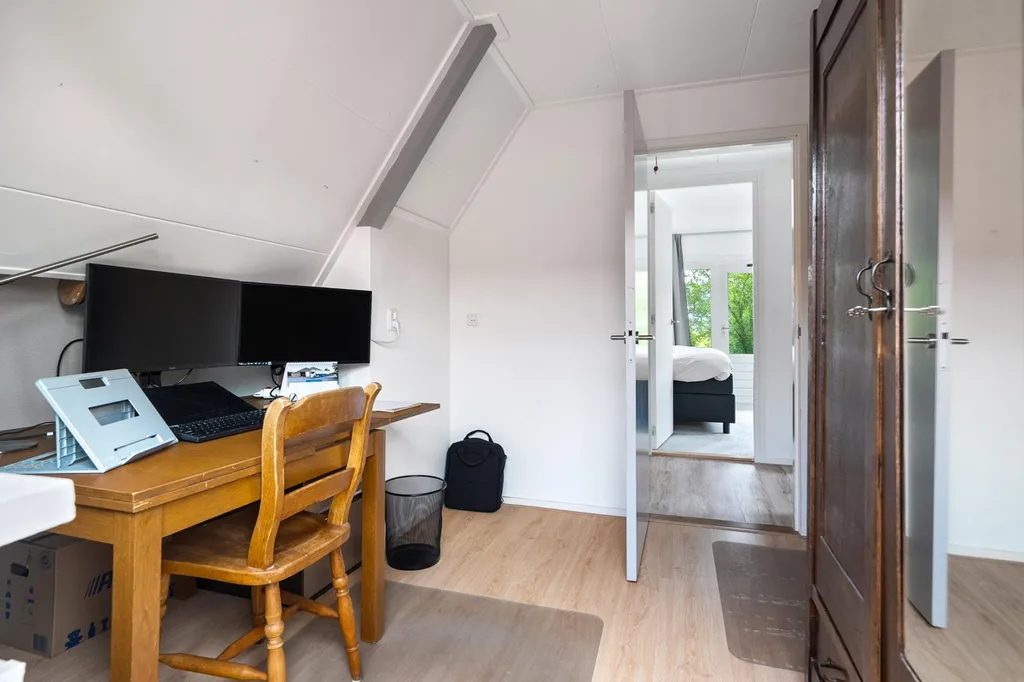 Kabinet - 1930s House with Garden in Terwispel