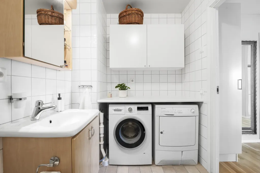 Pesuköök - Apartment with Balcony in Uppsala