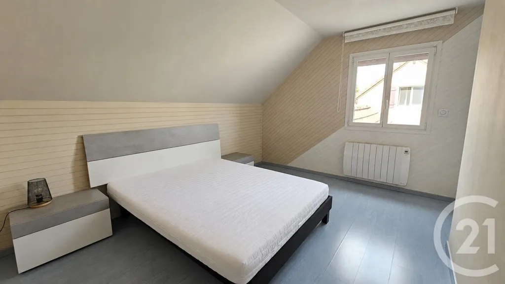 Chambres - Maison avec Piscine à Mamirolle
