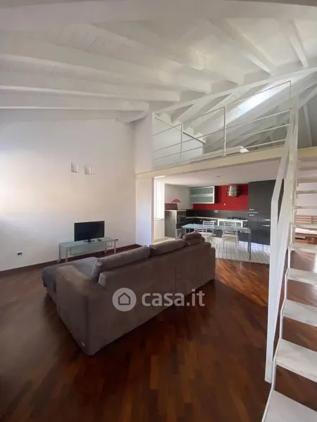 Séjour - Rustic Trilocale with Balcony in Piacenza