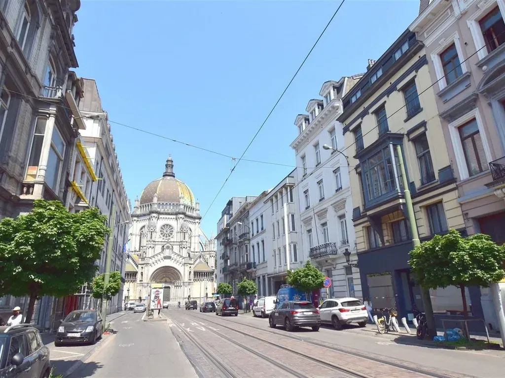 Extérieur - Appartement Lumineux avec Terrasse à Schaarbeek