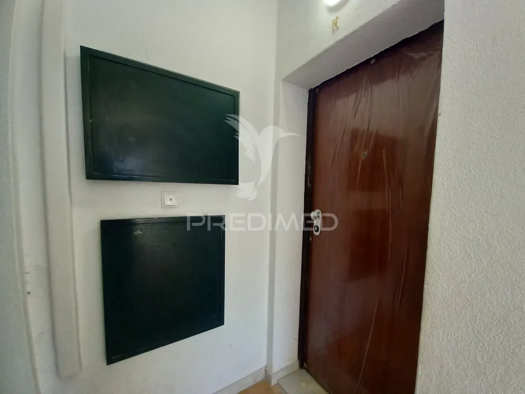 Entrée - Restored Duplex with Sea View in Costa da Caparica