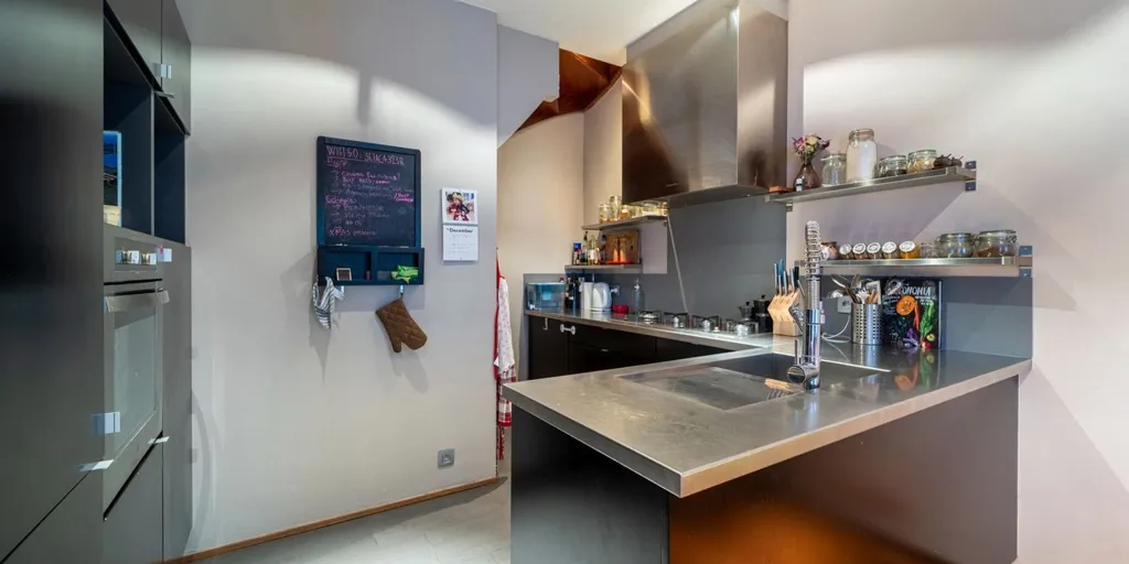 Kitchen - Apartment with Lift in Elsene