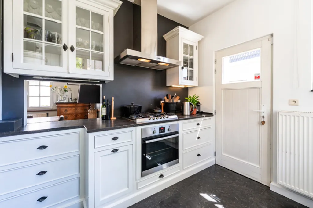 Cuisine - Villa 4 Façades avec Jardin au Chant d'Oiseau
