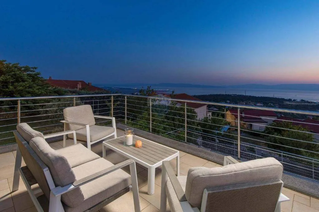 Terrass - Wellness Villa with Panoramic Views in Hreljin