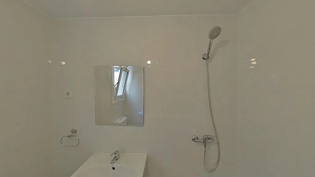 Vannitoad - 3-Bedroom Apartment in Mollet del Vallès
