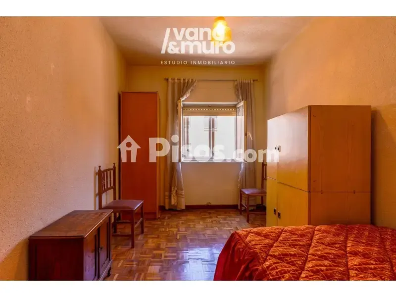 Camere da letto - Flat for Renovation with Balcony in Salamanca