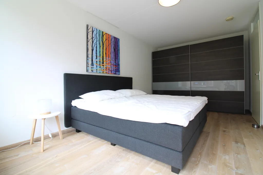 Chambres - 3-Bedroom Apartment with Wilhelminaplein View in Eindhoven