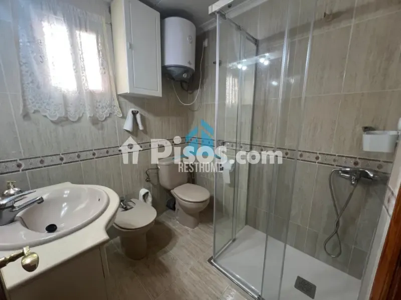 Vannitoad - Bright Apartment with Balcony in Cullera