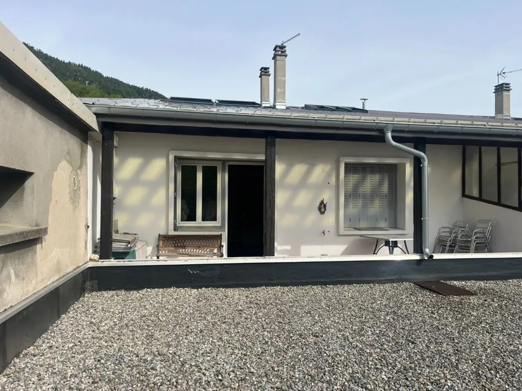 Terrasse - Appartement 3 pièces avec vue dégagée à Briançon