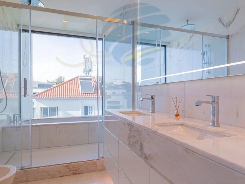 Salles de bain - Luxury House with Pool in Cascais Centre