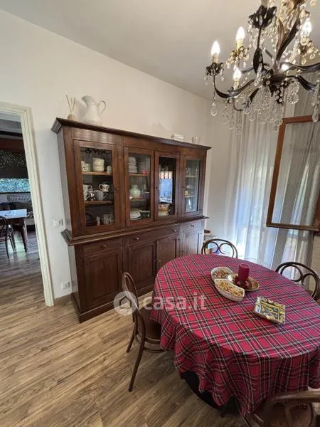 Dining Room - Villa with Private Garden in Adria