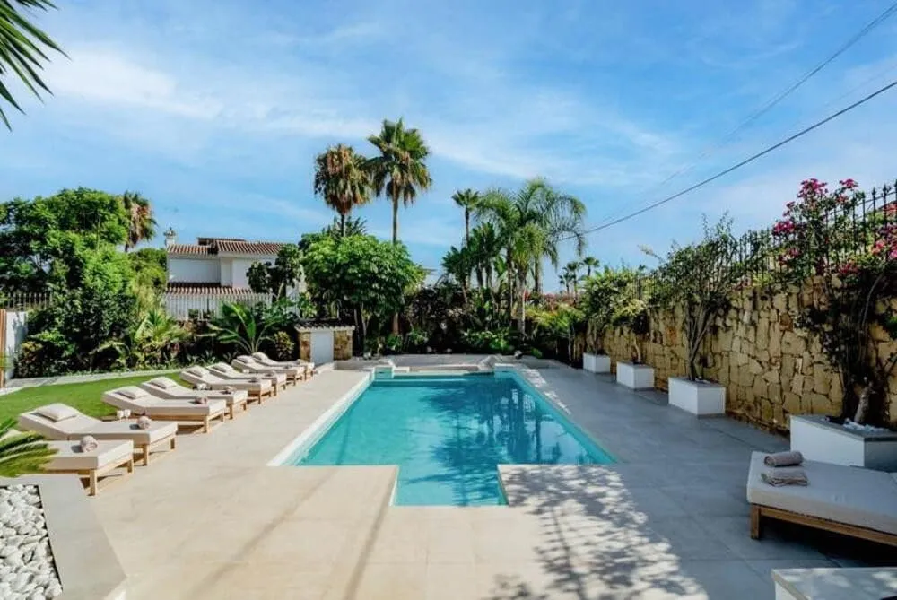 pool_area
