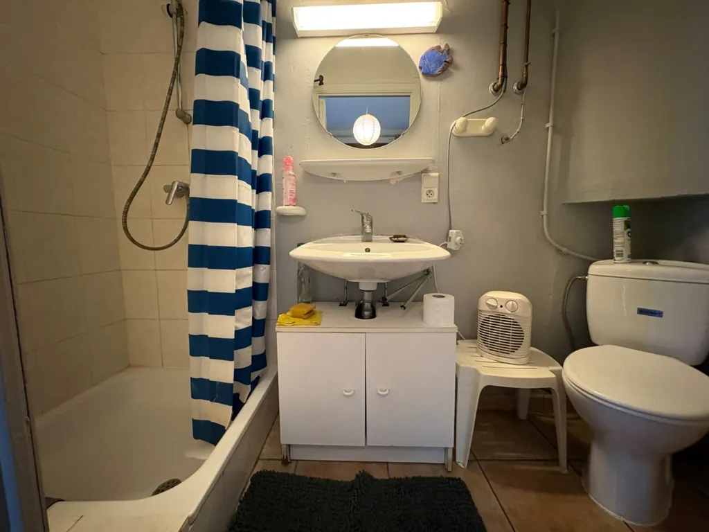 Vannitoad - Apartment with Garage in Renovation